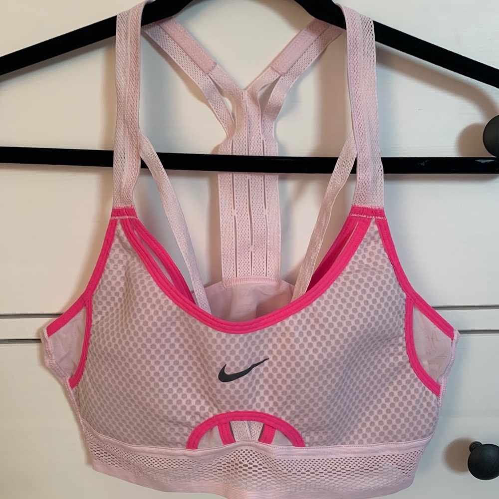 Nike Indy UltraBreathe Sports Bra